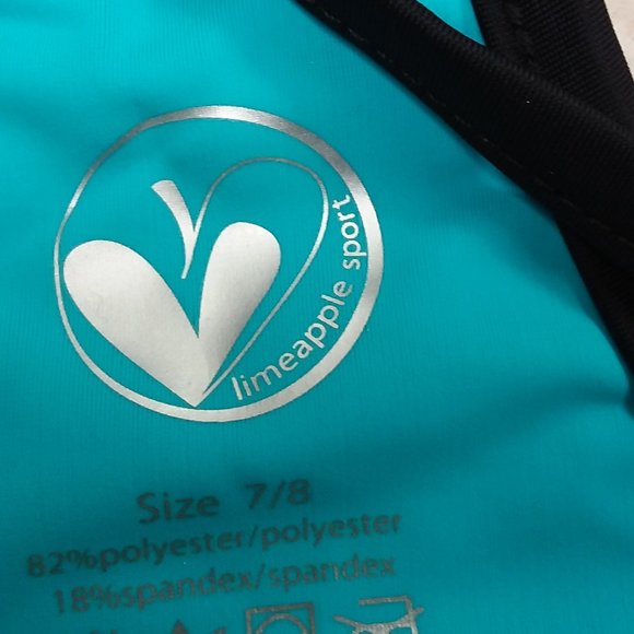 Motion Wear Top sz.7/8 - Picture 3 of 3